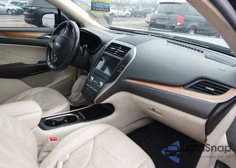 2016 Lincoln Mkc Reserve из США, поврежденный, VIN 5LMTJ3DH5GUJ31884